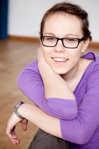 Laura Mets  - Foto Hele-Mai Alamaa - Lavakunstikooli 26. lend (2010-2014)