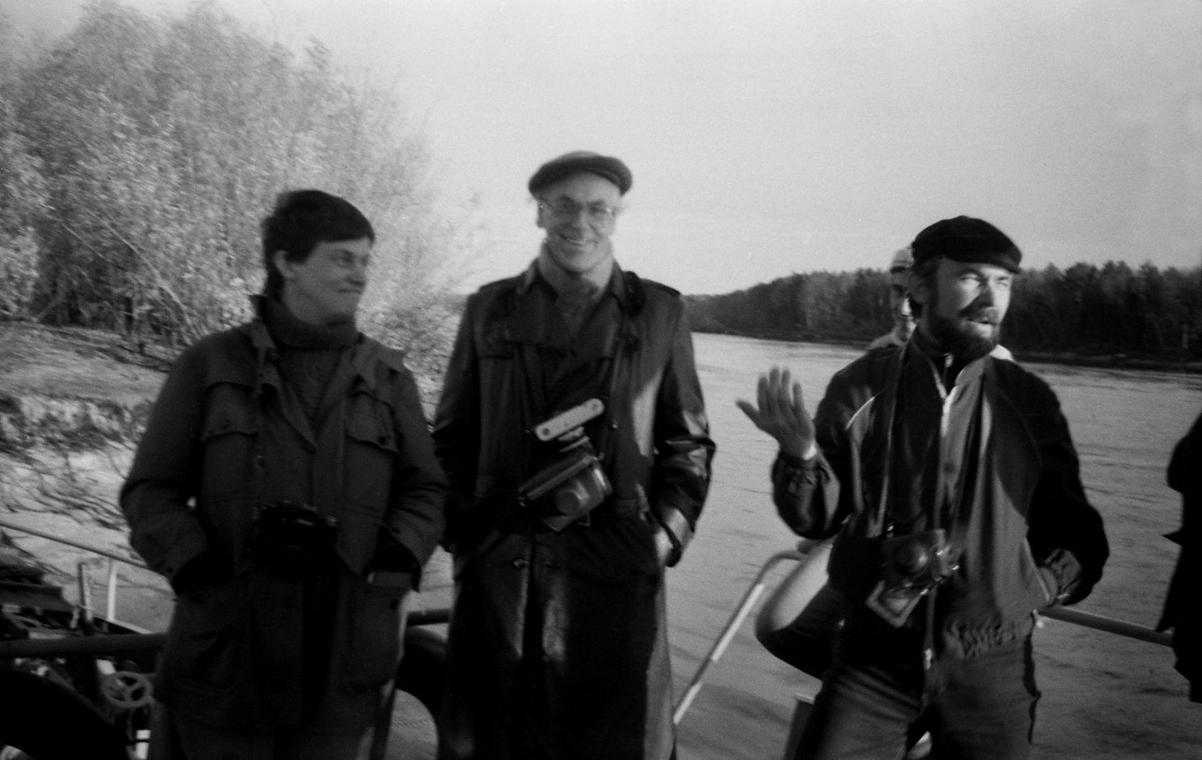 Filmigrupi laevasõit, maastikud, vahepeatus  (1985) - Foto Enn Säde