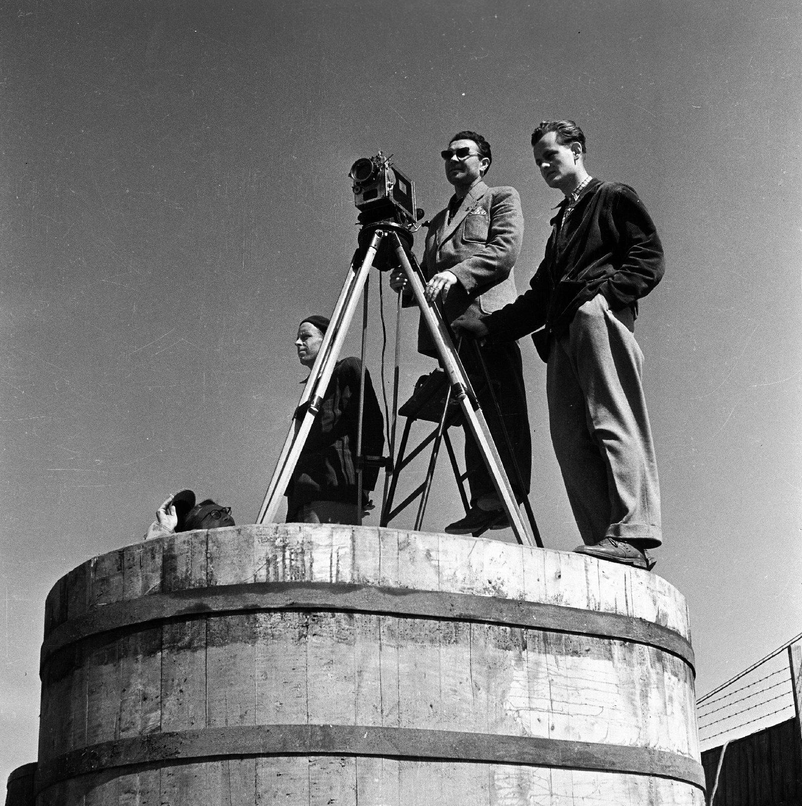 Mängufilm „Juunikuu päevad“ (1957) - Filmiarhiivi kogu