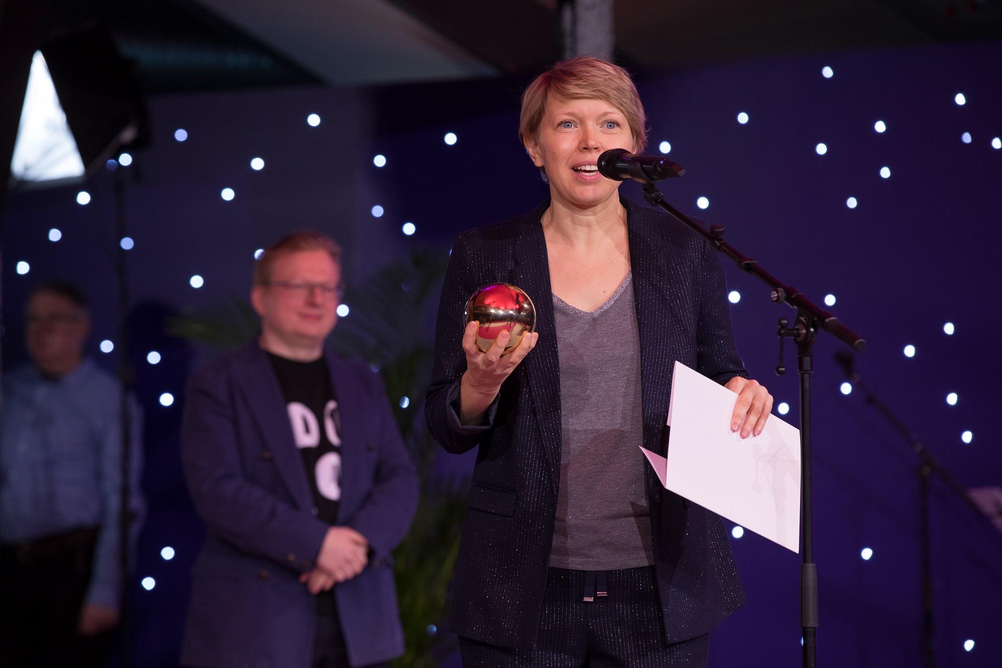 Kultuurkapitali audiovisuaalse kunsti sihtkapitali aastapreemia laureaat, aasta debüütfilmi Võta või jäta režissöör Liina Triškina-Vanhatalo - Foto Egert Kamenik - Eest Kultuurkapital