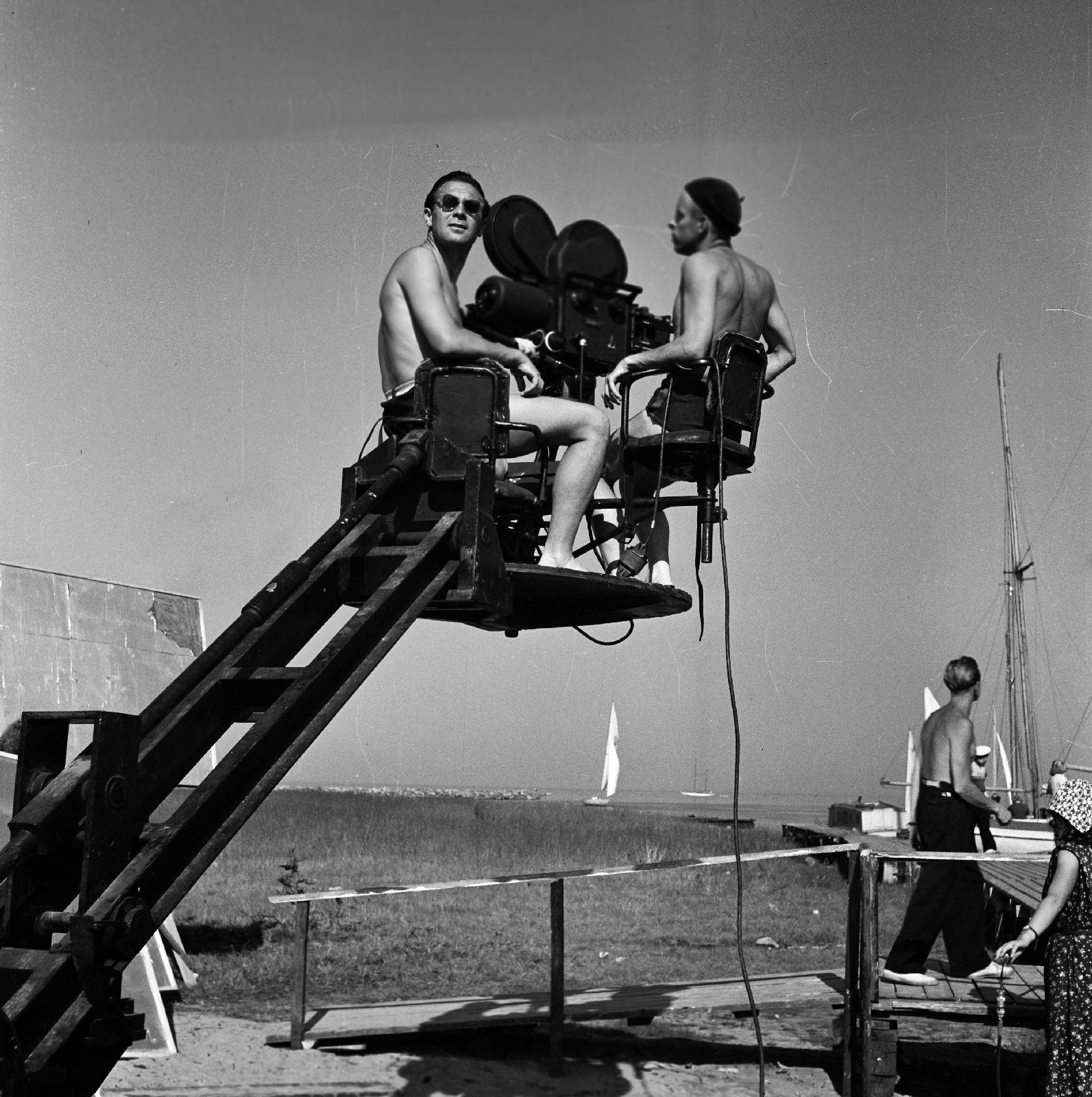 Mängufilm „Jahid merel“ (1955)  - Filmiarhiivi kogu