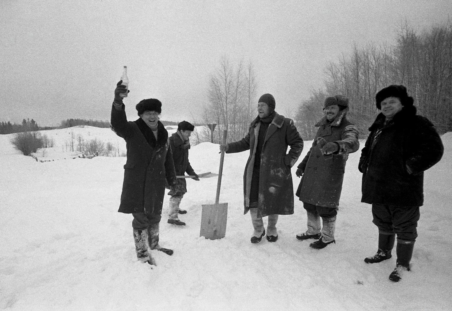 Kunstnik Heikk Halla, pürotehnik, Tõnu Kark, Rudolf Allabert ja Saepuru Sass.