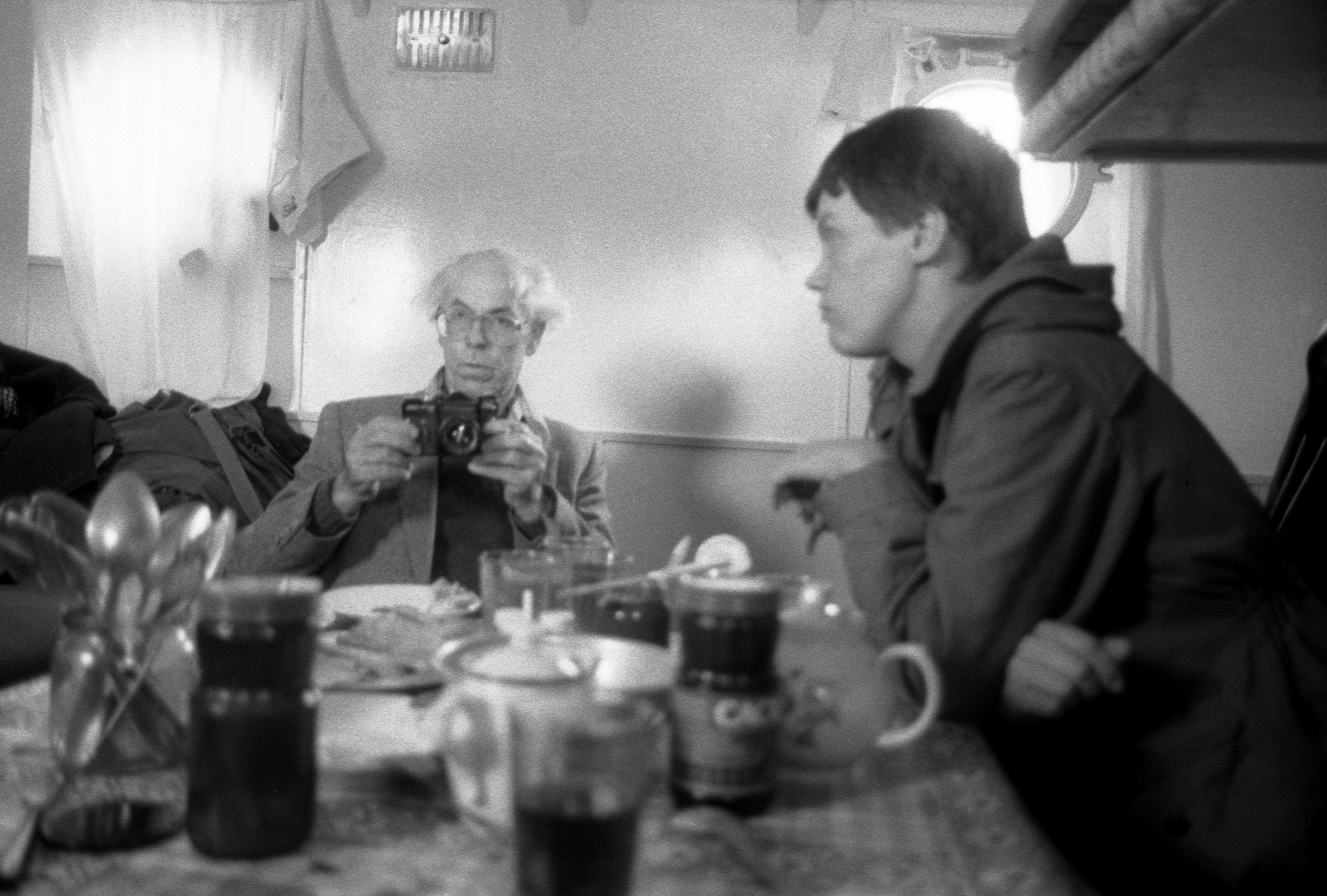 Laeval (1985)