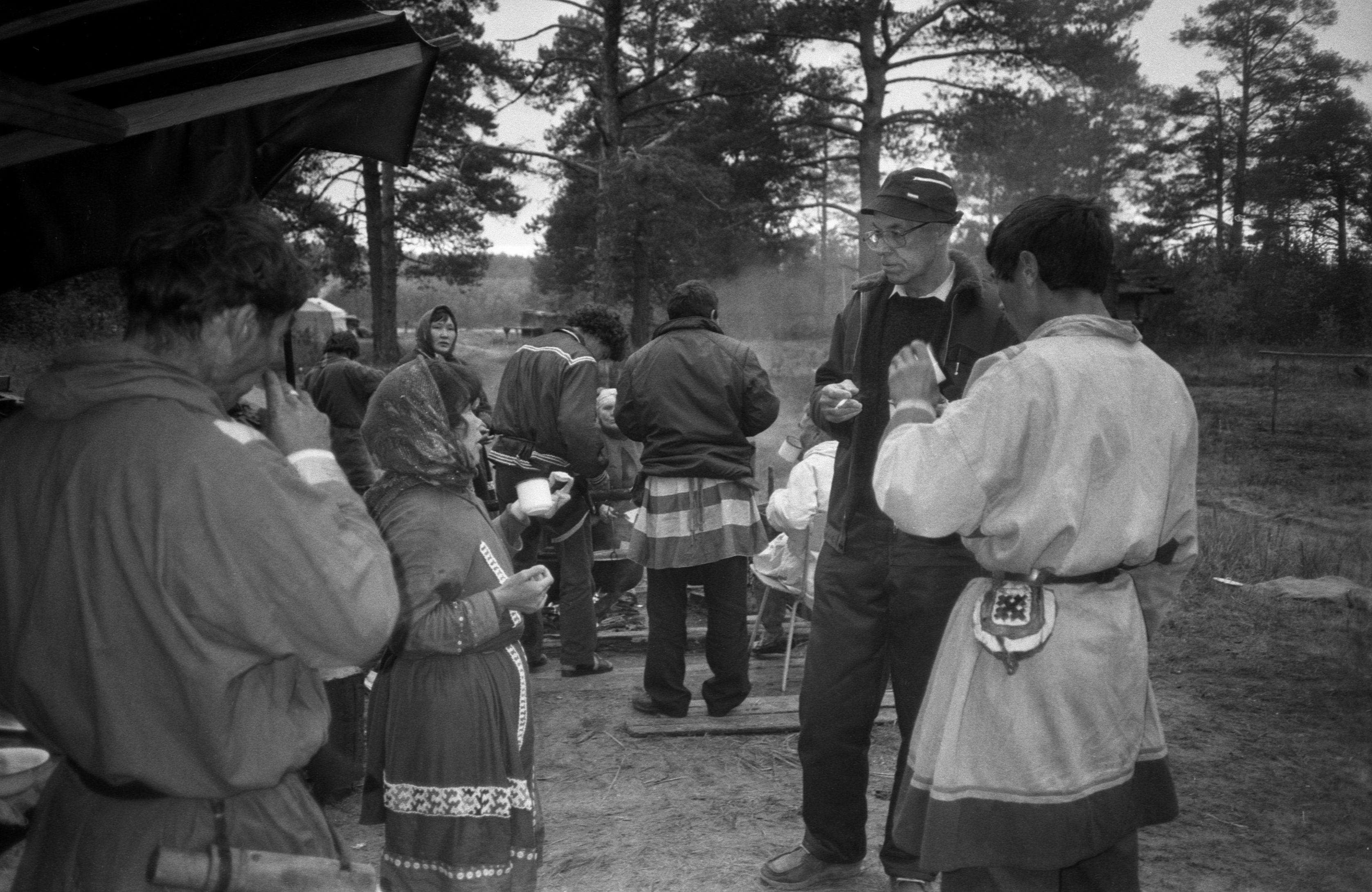 Filmigrupp hantide argipäevas (1988)