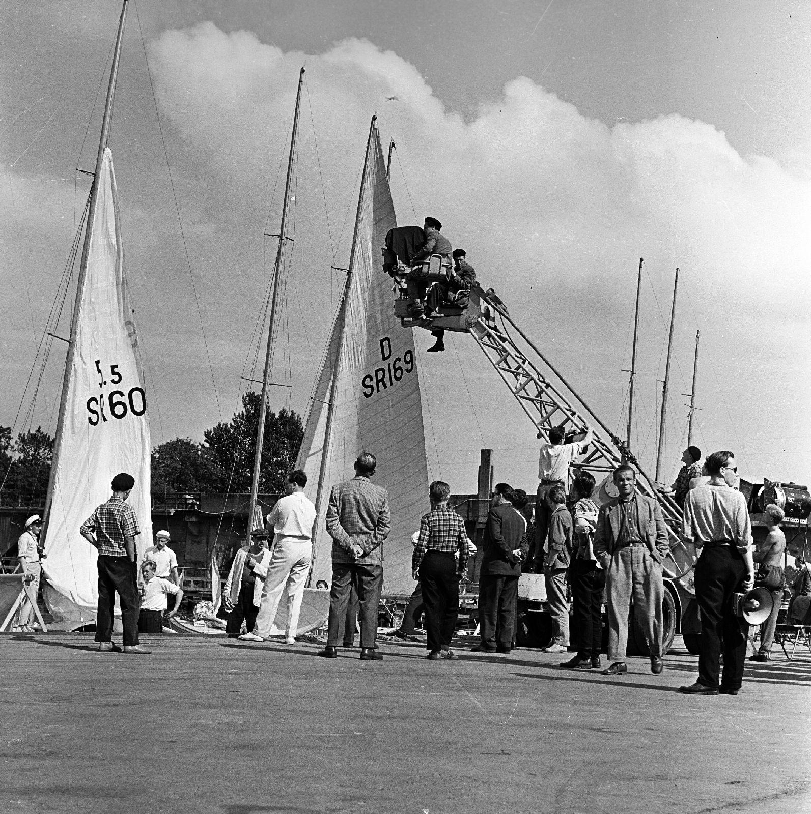 Mängufilm „Jahid merel“ (1955)  - Filmiarhiivi kogu