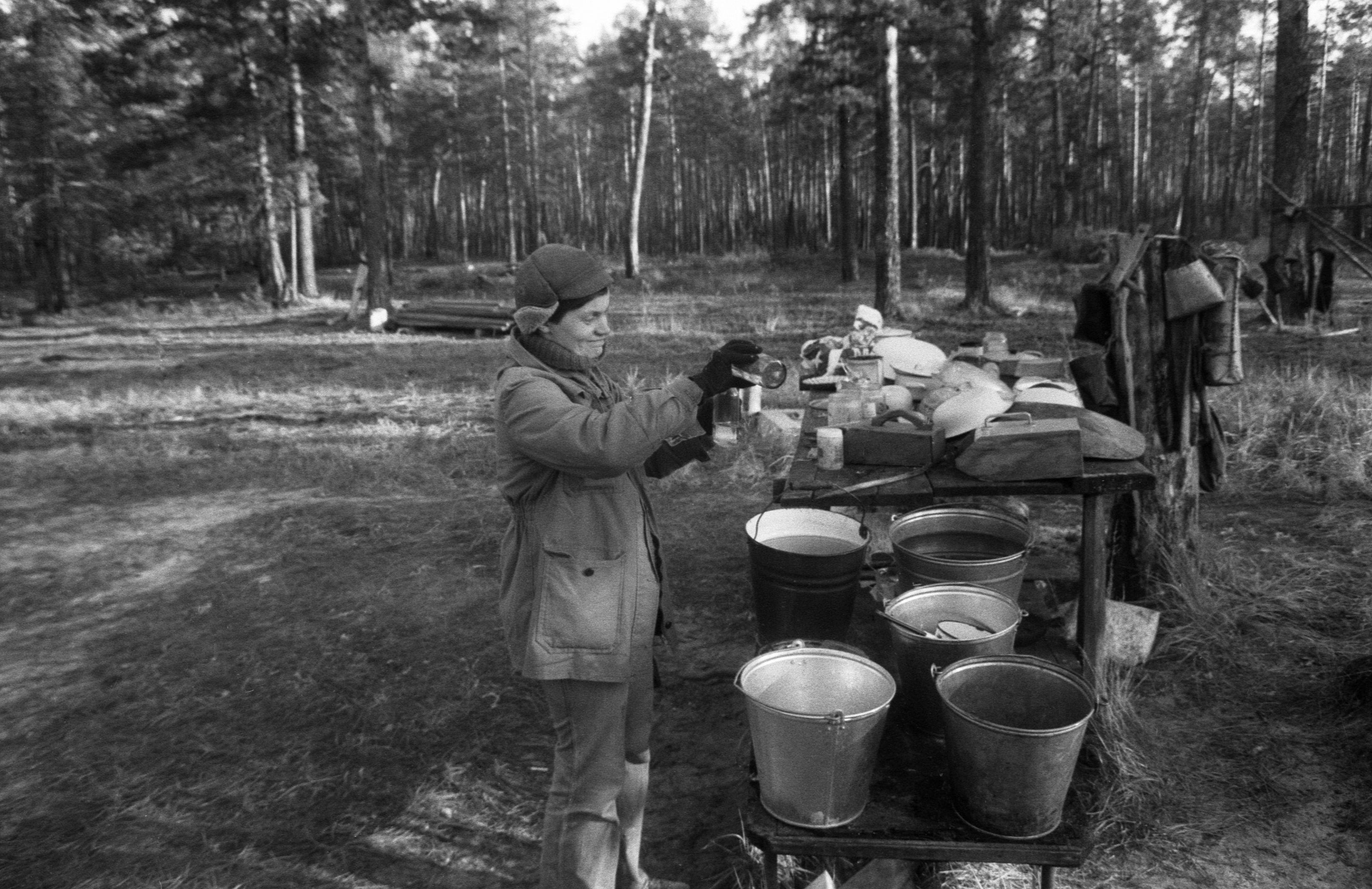 Handi tare ümbruses (1988)