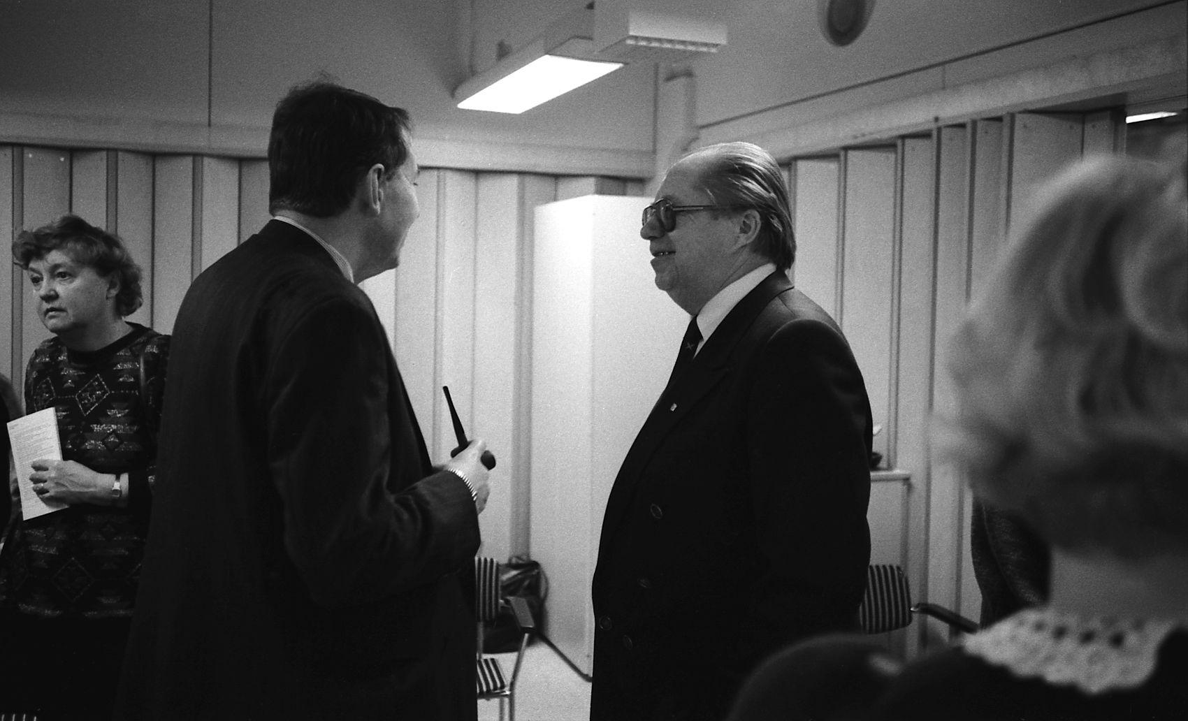 Dokumentaalfilmi Toorumi pojad (1989) esilinastus Yle-s 28. detsembri 1989. aastal - Foto Enn Säde