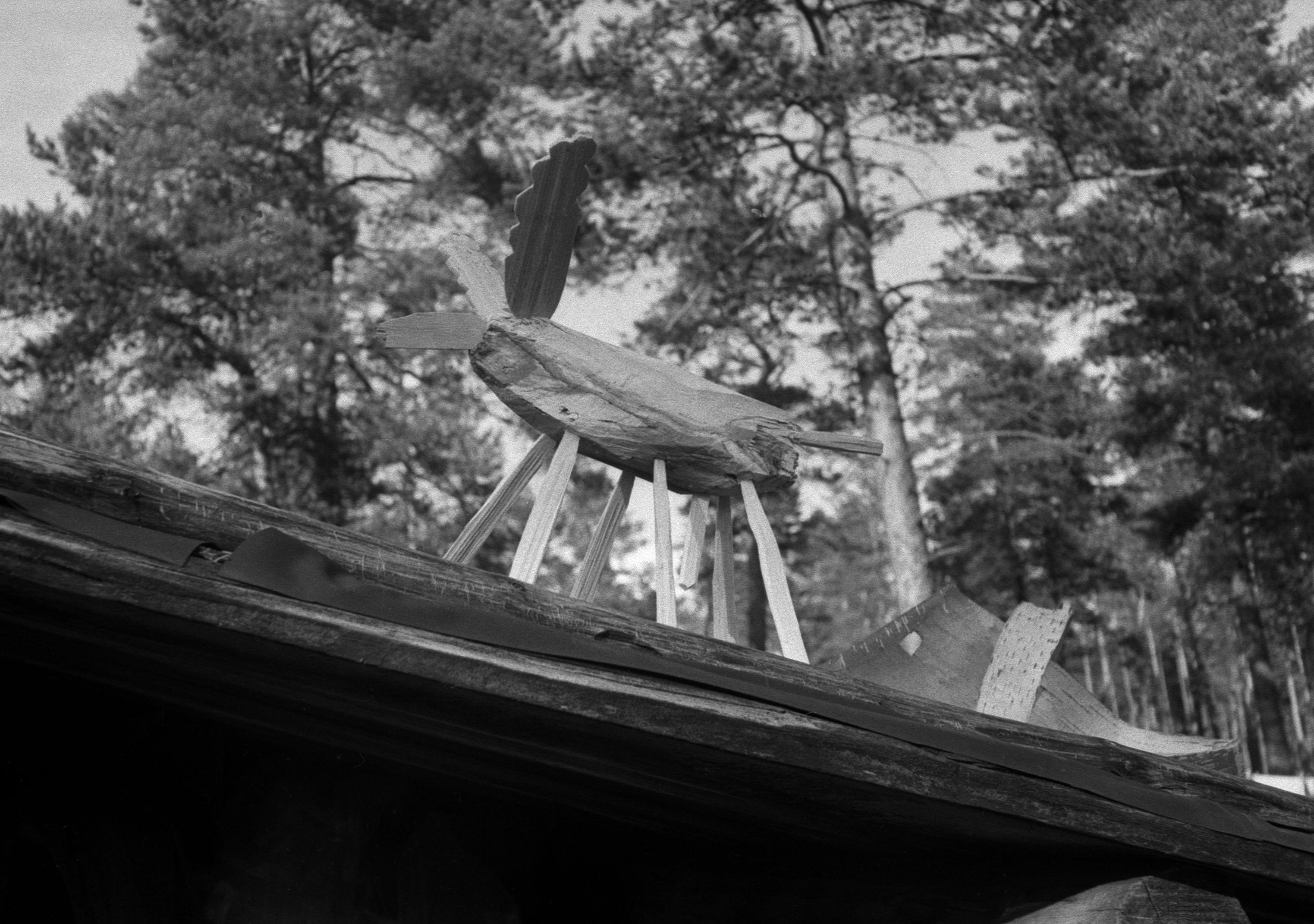 Filmigrupp hantide argipäevas (1988)