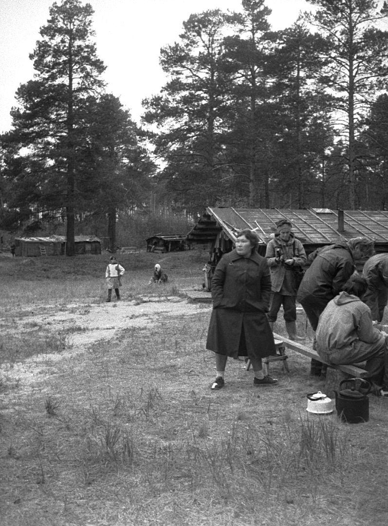 Filmigrupi söögipaus - Foto Maie Jõgi