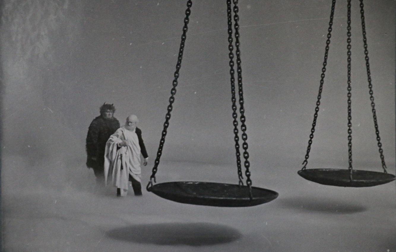 Elmar Salulaht ja Jüri Järvet mängufilmis „Põrgupõhja uus Vanapagan“ (1964) - Jüri Järveti fotoalbum - Perekond Järveti kogu