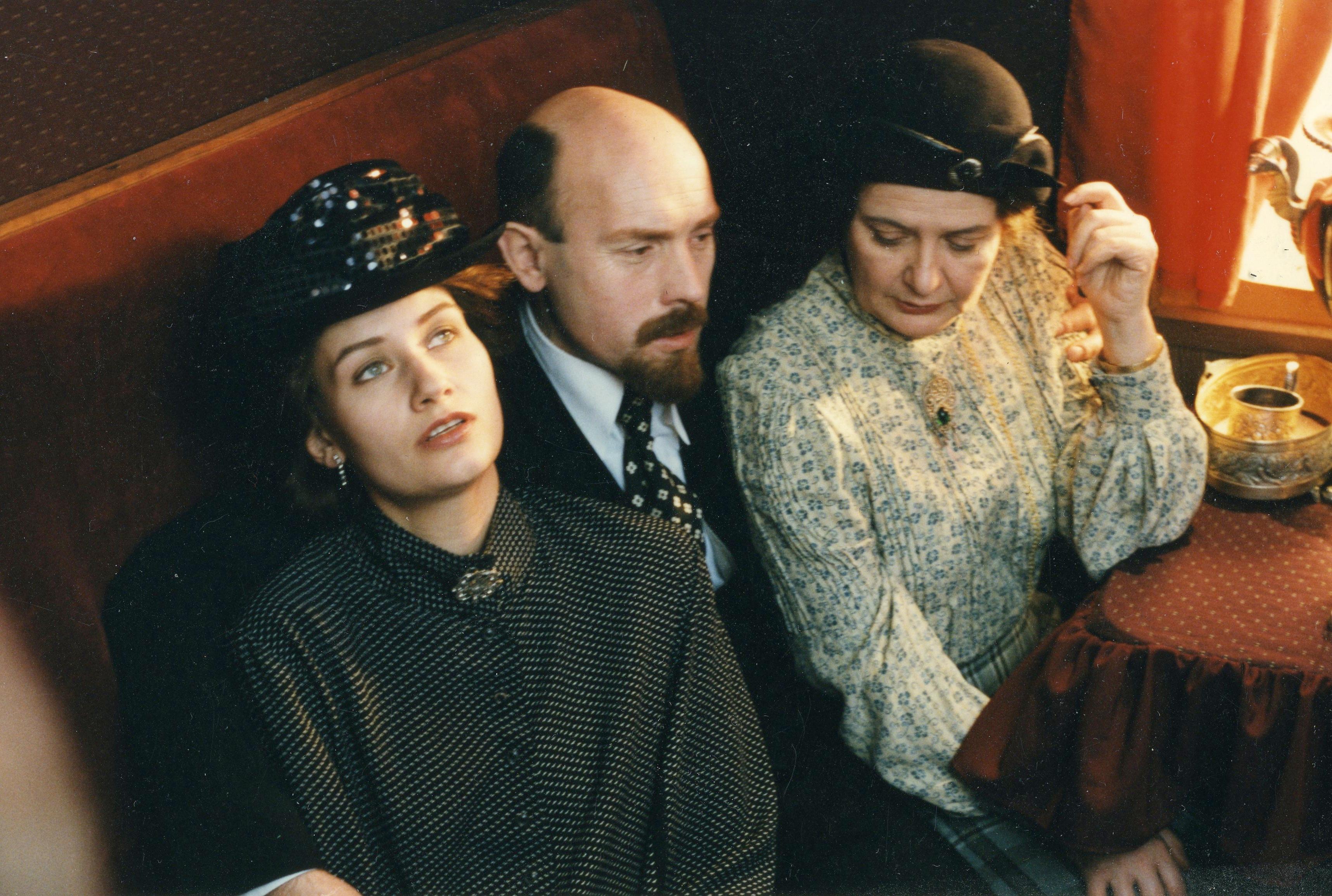 Inessa Armandi osas Janne Ševtsenko, Lenin/Vanja osas Viktor Suhhorukov, Nadežda Krupskaja osas Helene Vannari - Foto Roland Rajamägi