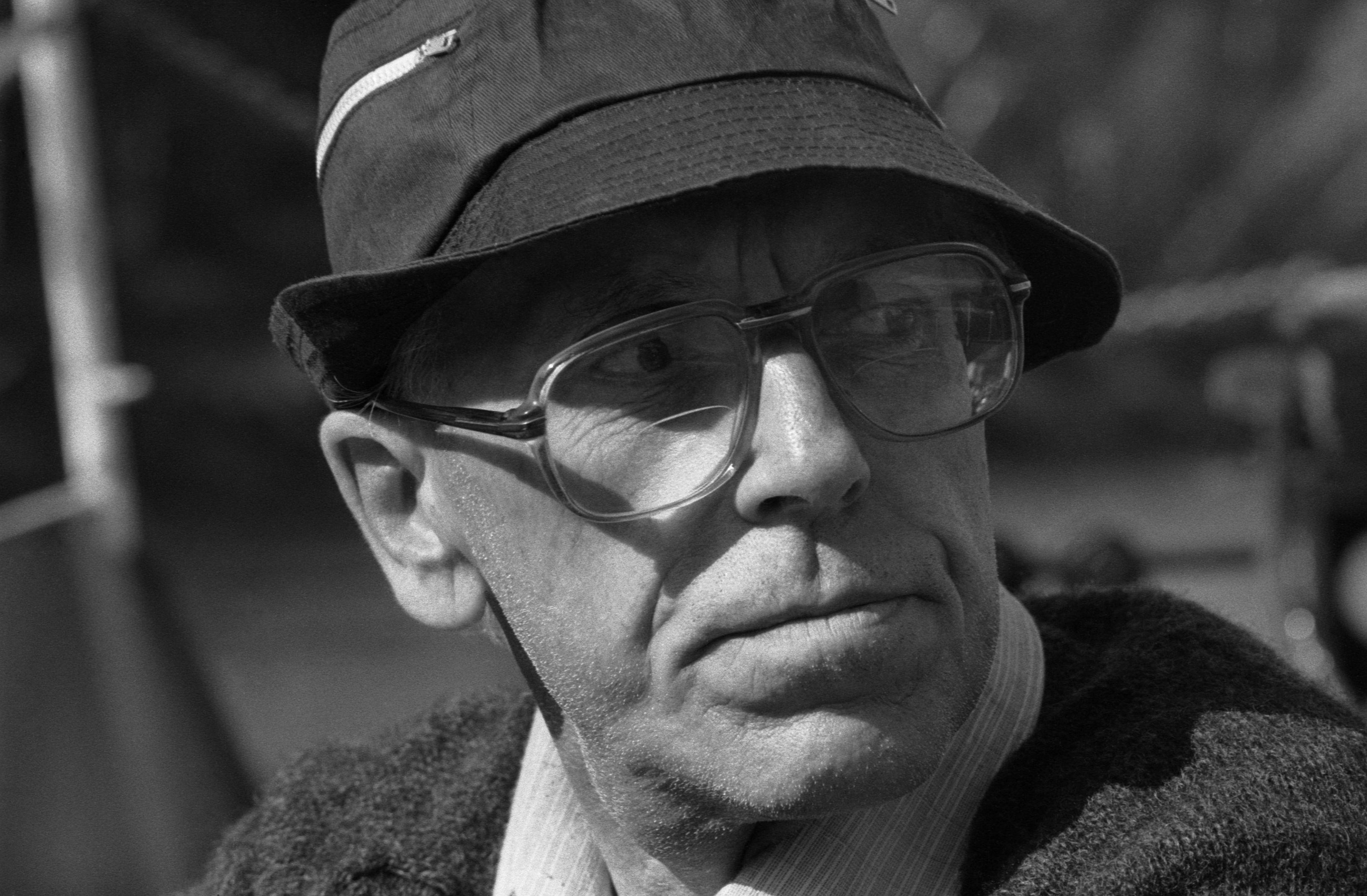 Esimesel laeval (1988)