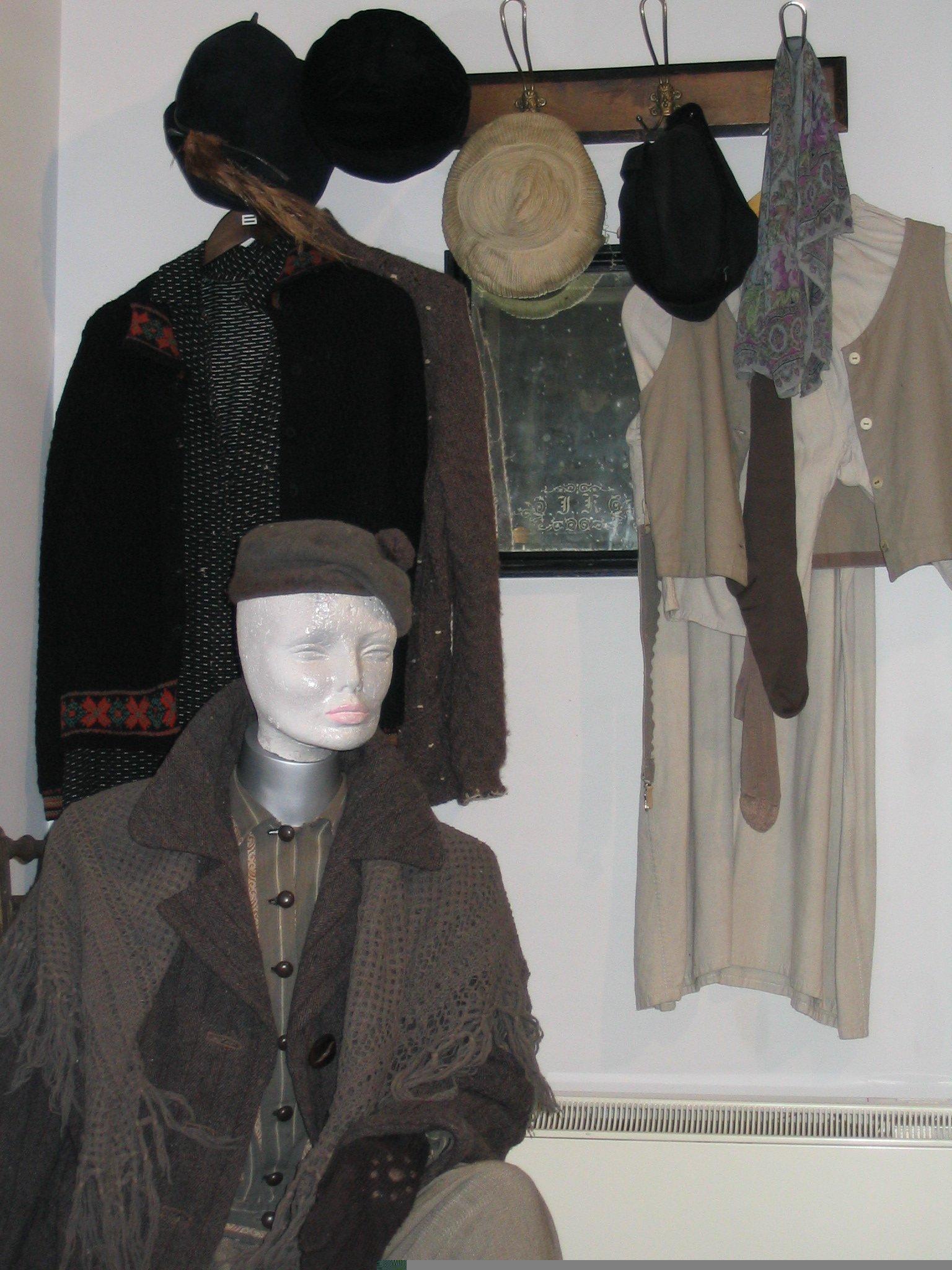 Mängufilm „Somnambuul“ (2003) - Kostüümikunstnik Mare Raidma - Foto Ago Ruus - Mare Raidma kogu