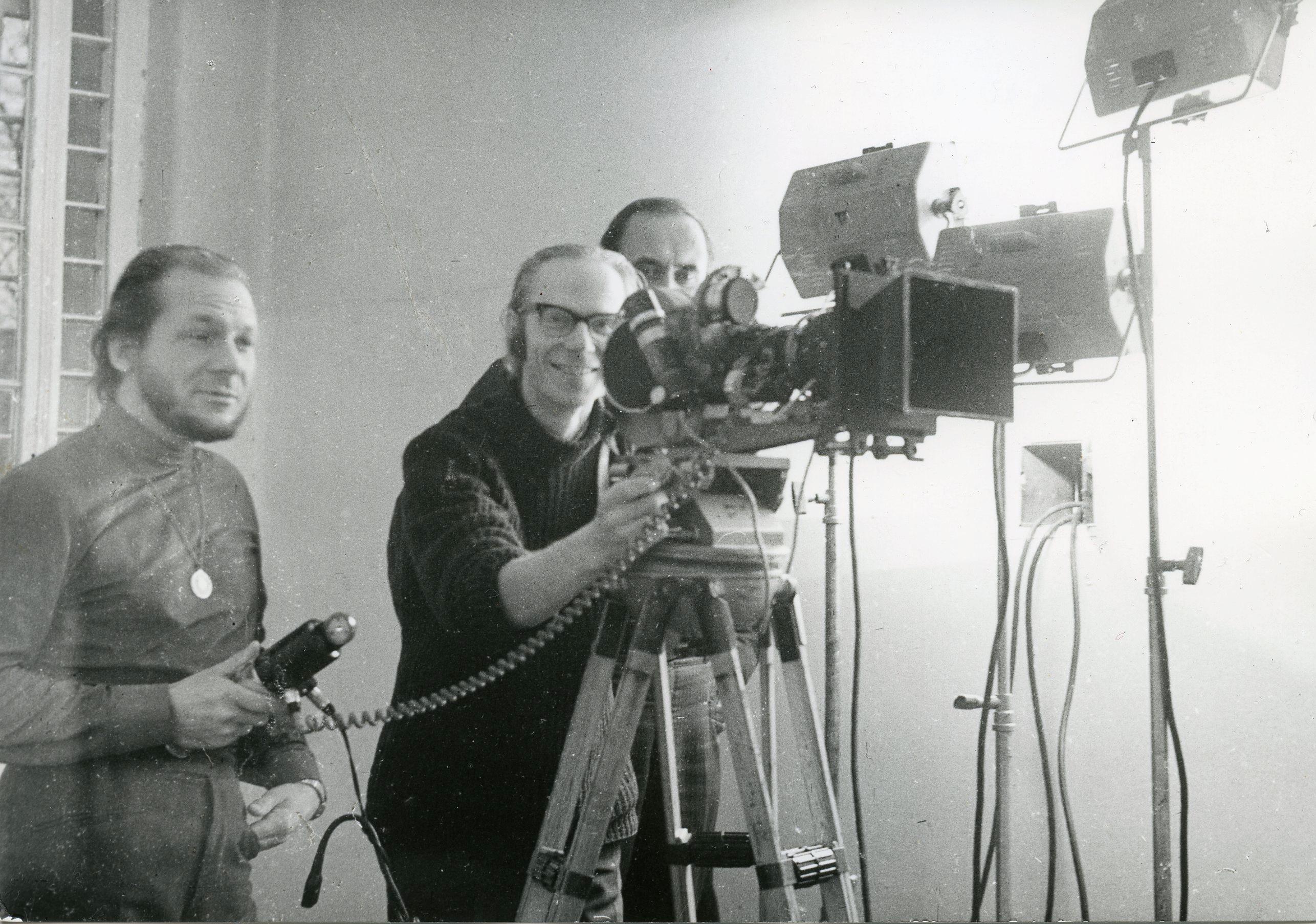 Populaarteaduslik film „Juhan Liivi lugu“ (1975) - Foto Peeter Ülevain - Peep Puksi kogu