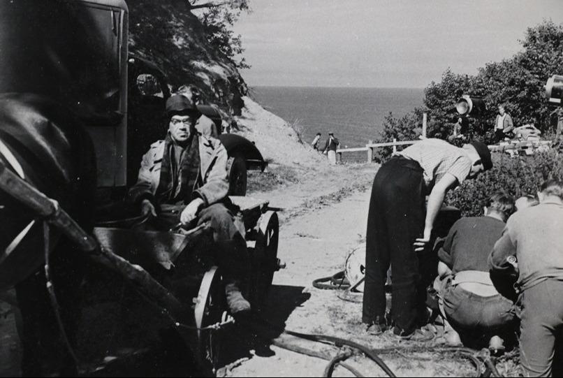 Kaarel Karm mängufilmi „Jäljed“ (1963) filmivõtetel - Perekond Järveti kogu