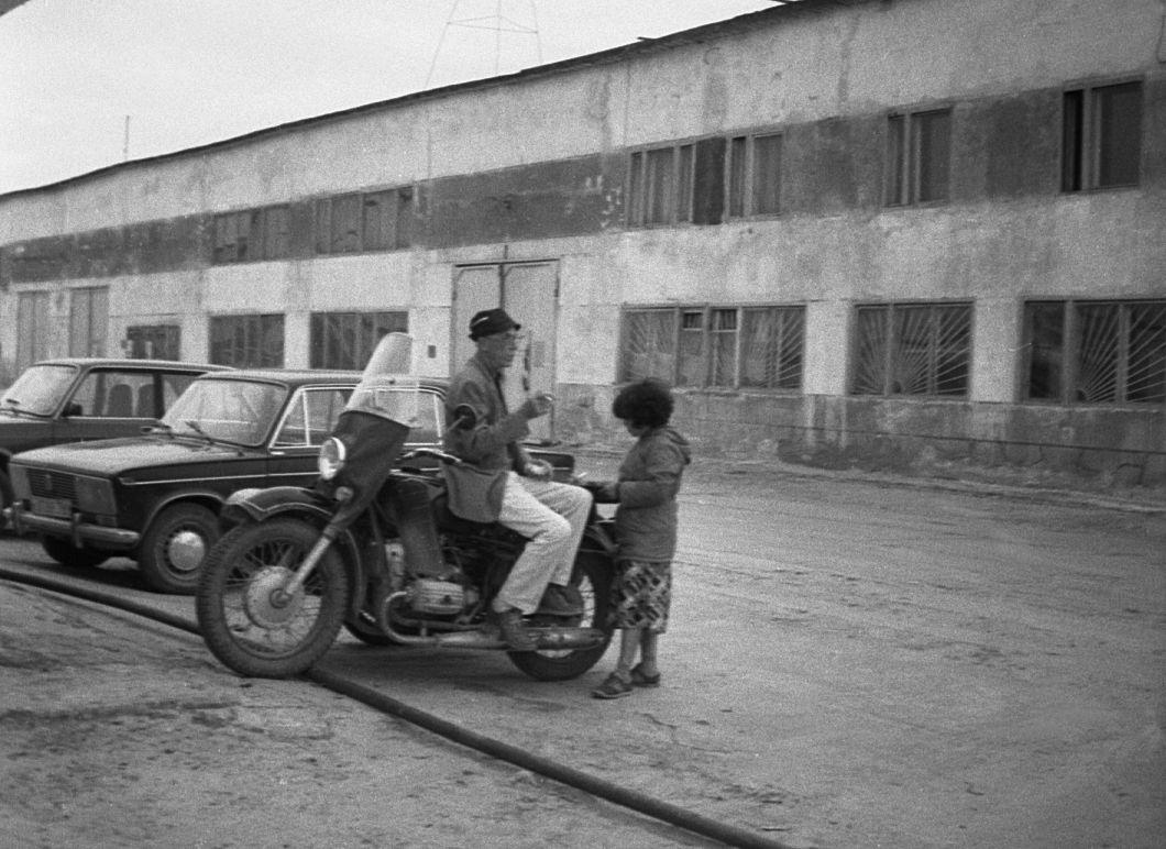 Filmigrupp tagasiteel  - Foto Maie Jõgi