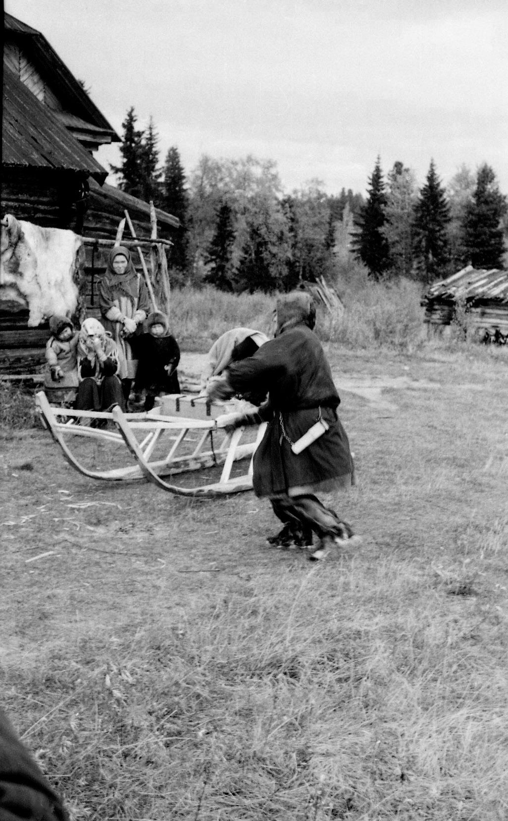 Filmivõtetel Siberis - Foto Tõnu Seilenthal