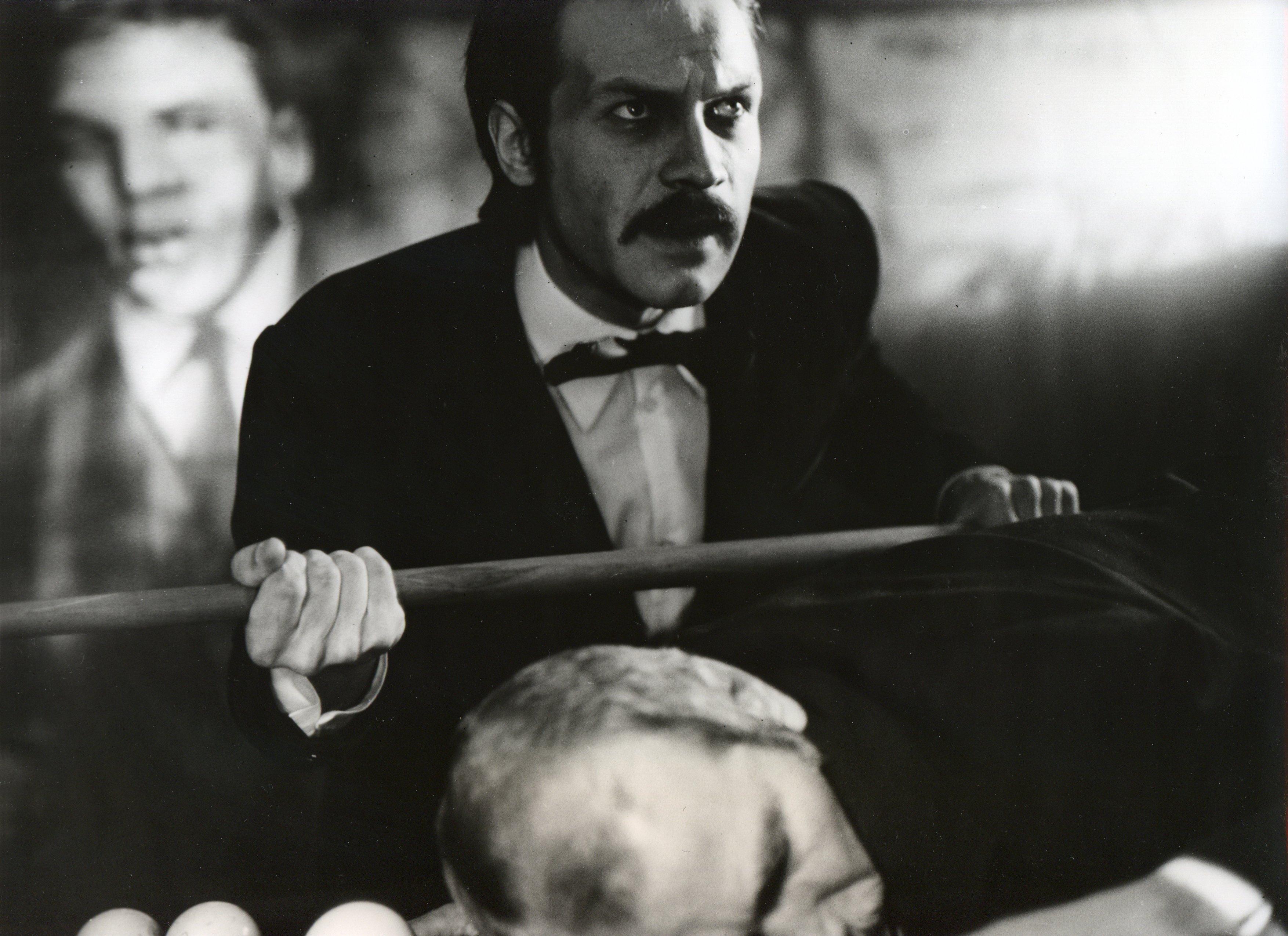 Mängufilm „Täna öösel me ei maga“ (2004) - Kostüümikunstnik Mare Raidma - Foto Ago Ruus - Mare Raidma kogu
