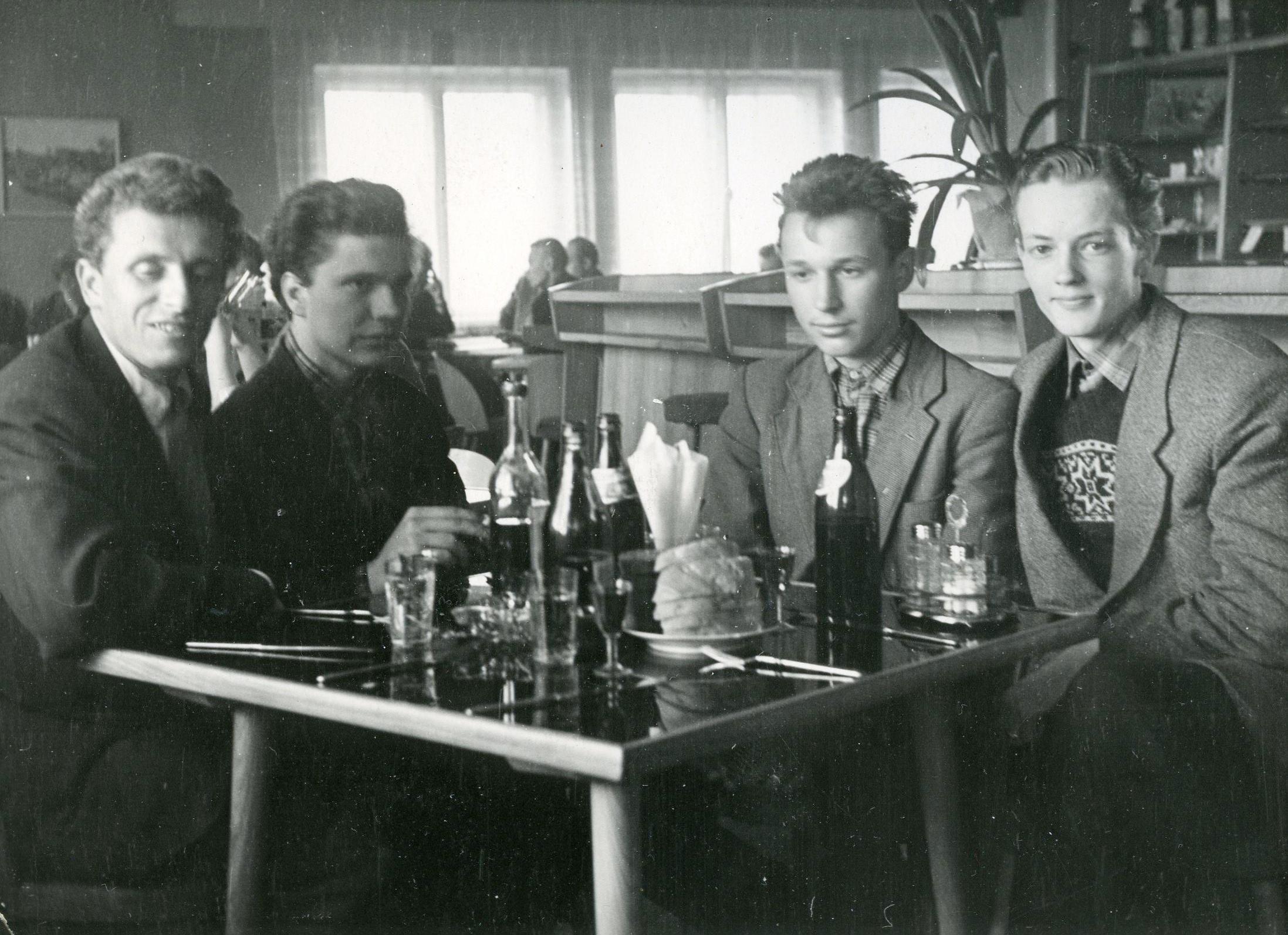 Raimond Schönberg, Henn Neljand, Heido Oja