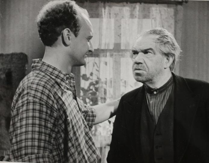 Mati Klooren ja Kaarel Karm mängufilmis „Jäljed“ (1963) – Perekond Järveti kogu