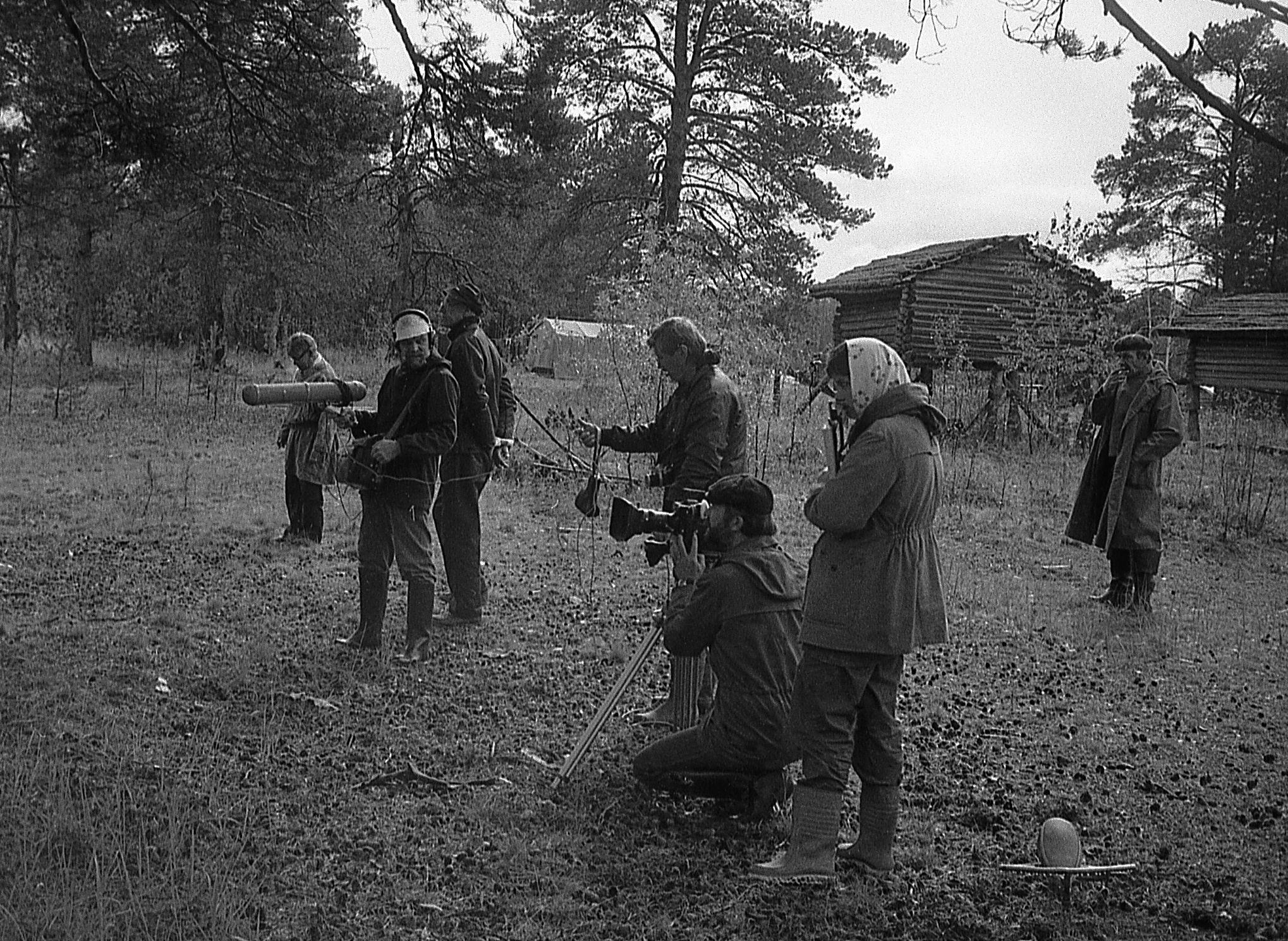 Filmivõtted sammasaida juures - Foto Maie Jõgi
