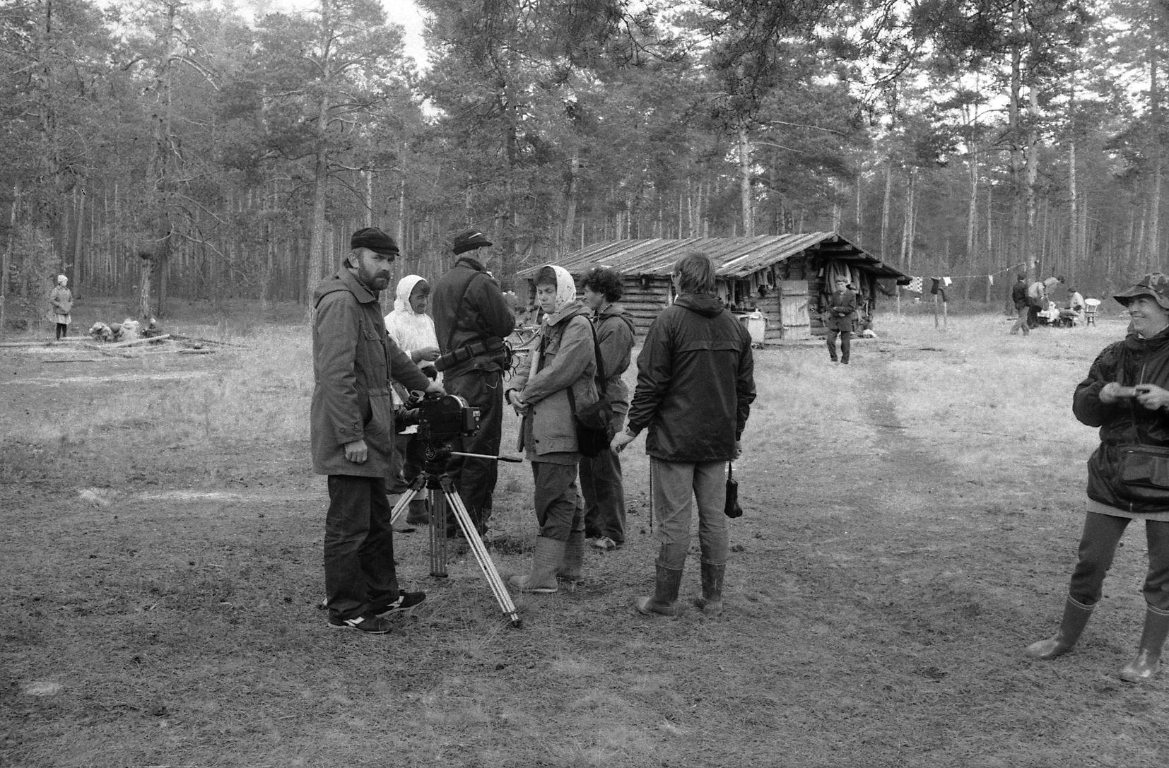 Filmivõtete argipäevad (1988) - Foto Enn Säde
