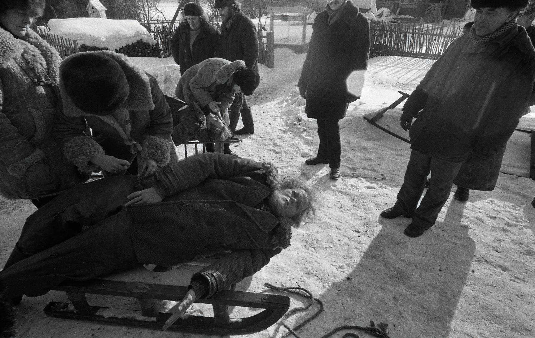 Valmistutakse metsavendade laipade äraviimise episoodiks. 