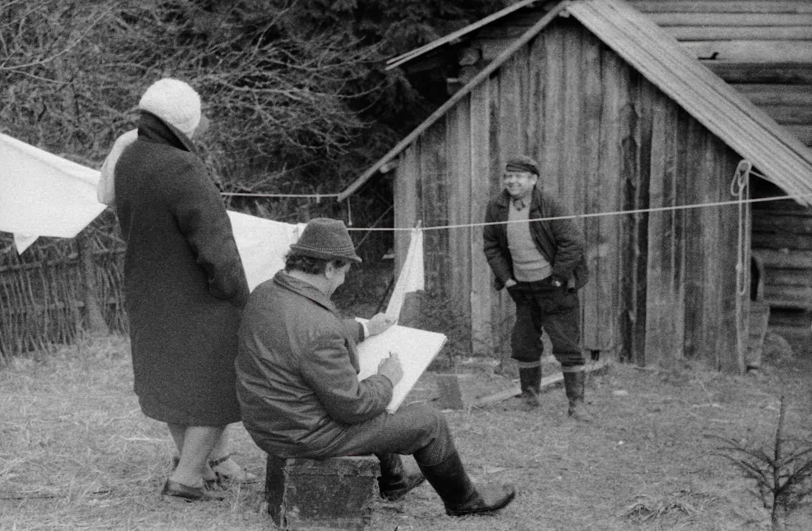 Alamahtja taluõuel. 
