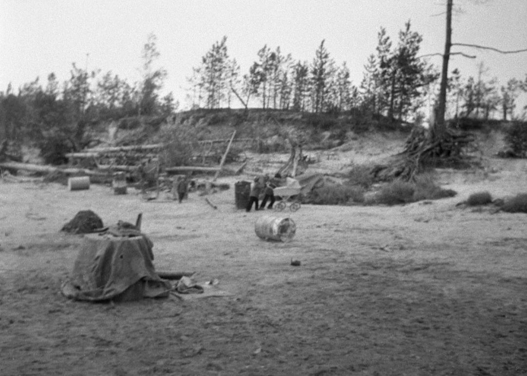 Vassili intervjuu jõe ääres - Foto Maie Jõgi