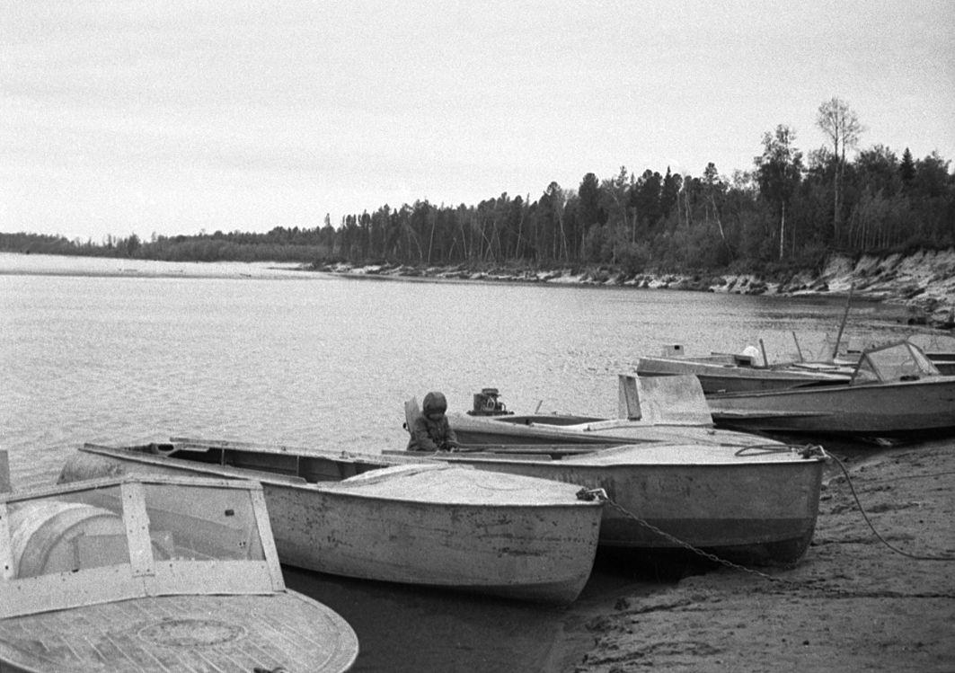 Vassili intervjuu jõe ääres - Foto Maie Jõgi