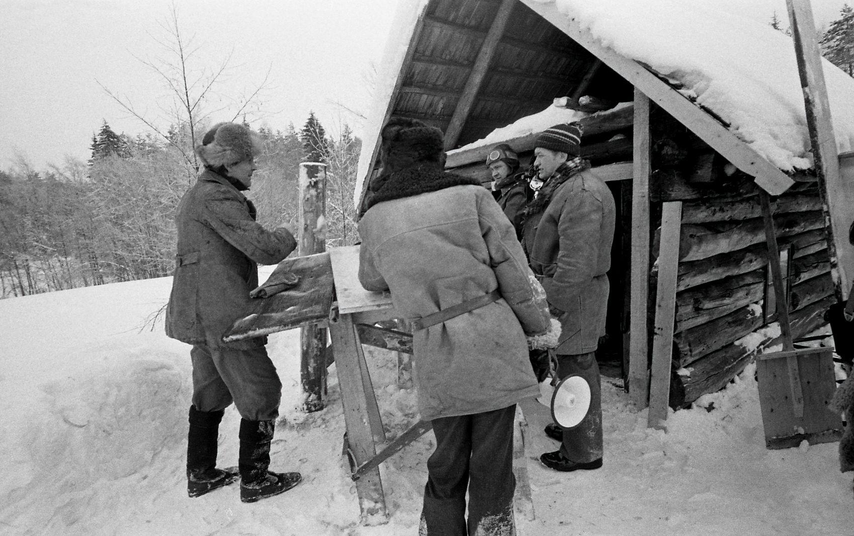 Näitlejad Evald Aavik ja Tõnu Kark ning operaator Arvo Iho.