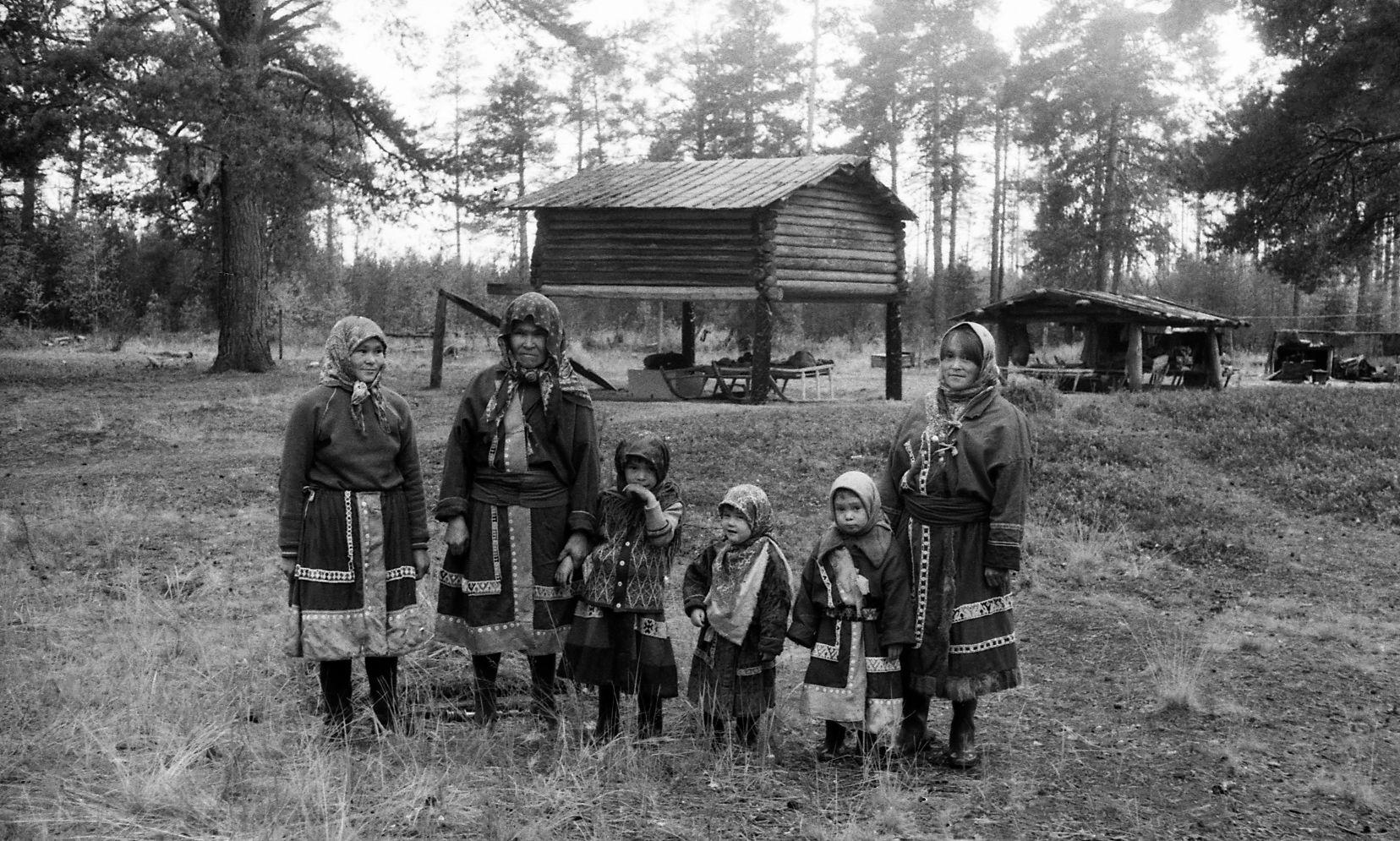 Filmivõtete argipäevad (1988) - Foto Enn Säde