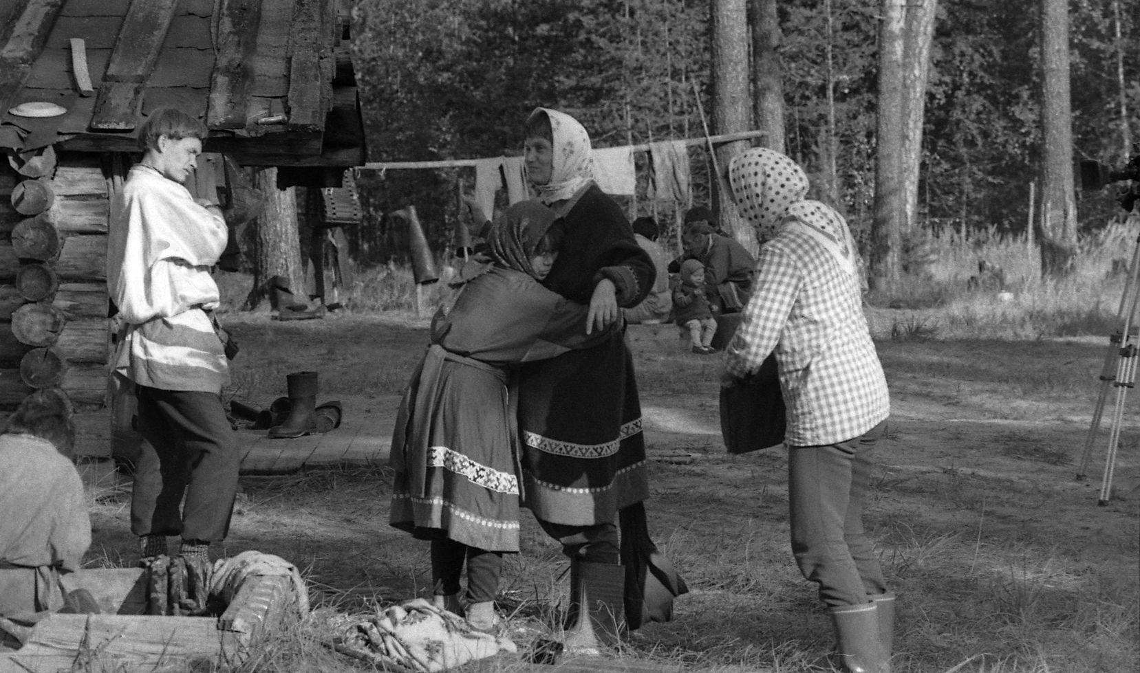 Filmivõtete argipäevad (1988) - Foto Enn Säde