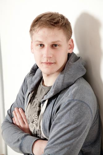 Ragnar Uustal - Foto Hele-Mai Alamaa - Lavakunstikooli 26. lend (2010-2014)
