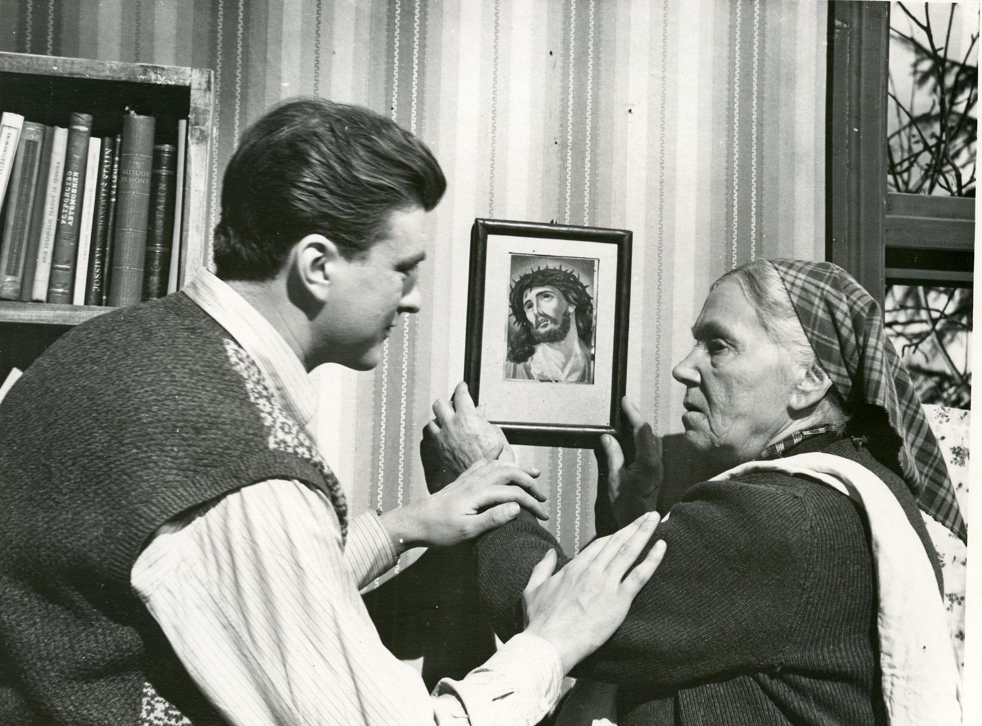 Raivo Kotkase osas Gunnar Kilgas, perenaise osas Betty Kuuskemaa -
 Foto Johannes Külmet
