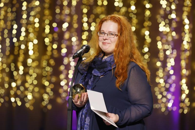 Eesti Kultuurkapitali audiovisuaalse kunsti sihtkapitali aastapreemia laureaat Aigi Vallik, mängufilmi Tagurpidi torn stsenarist - Foto Egert Kamenik - Eesti Kultuurkapital