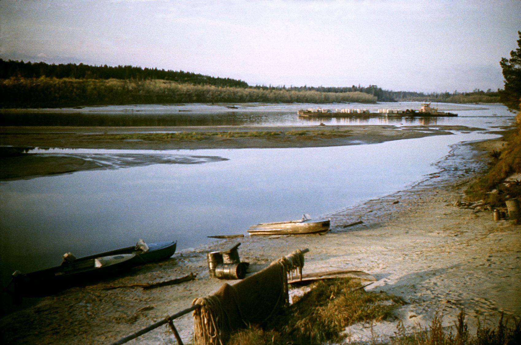 Filmigrupp Agani külas Siberis (1985) - Foto Ago Ruus