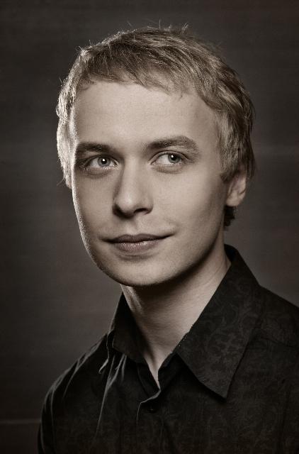 Roland Laos - Foto Herkki-Erich Merila  - Eesti Draamateater