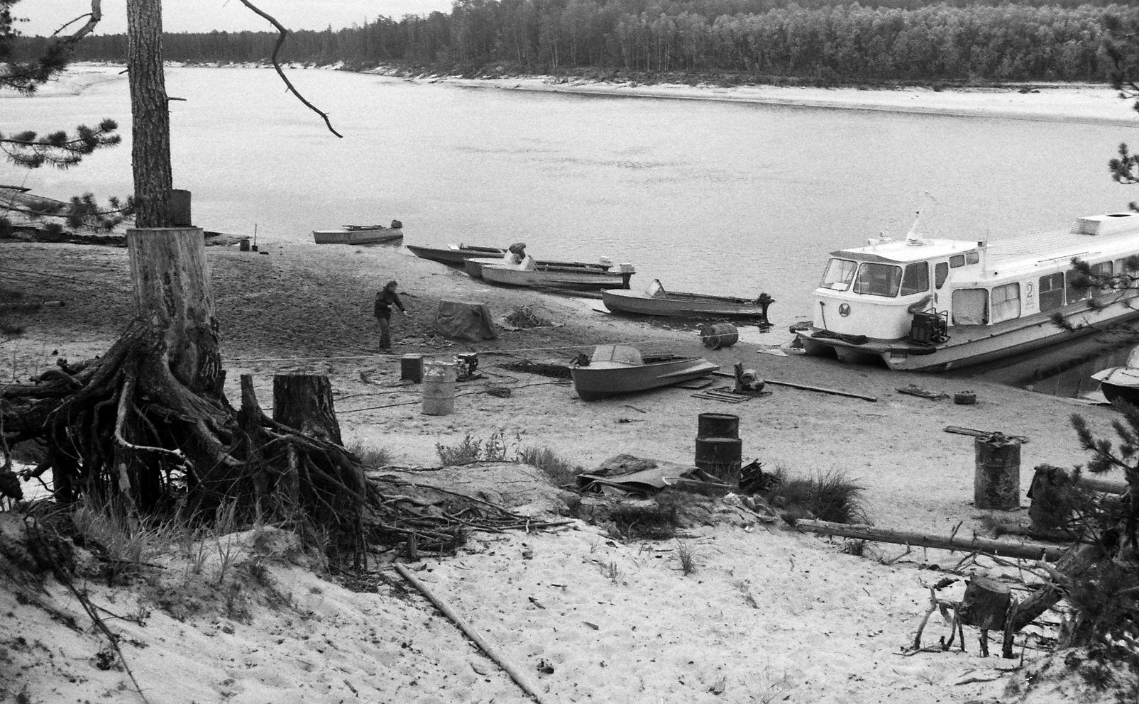 Tõltšinite juures (1988) - Foto Enn Säde