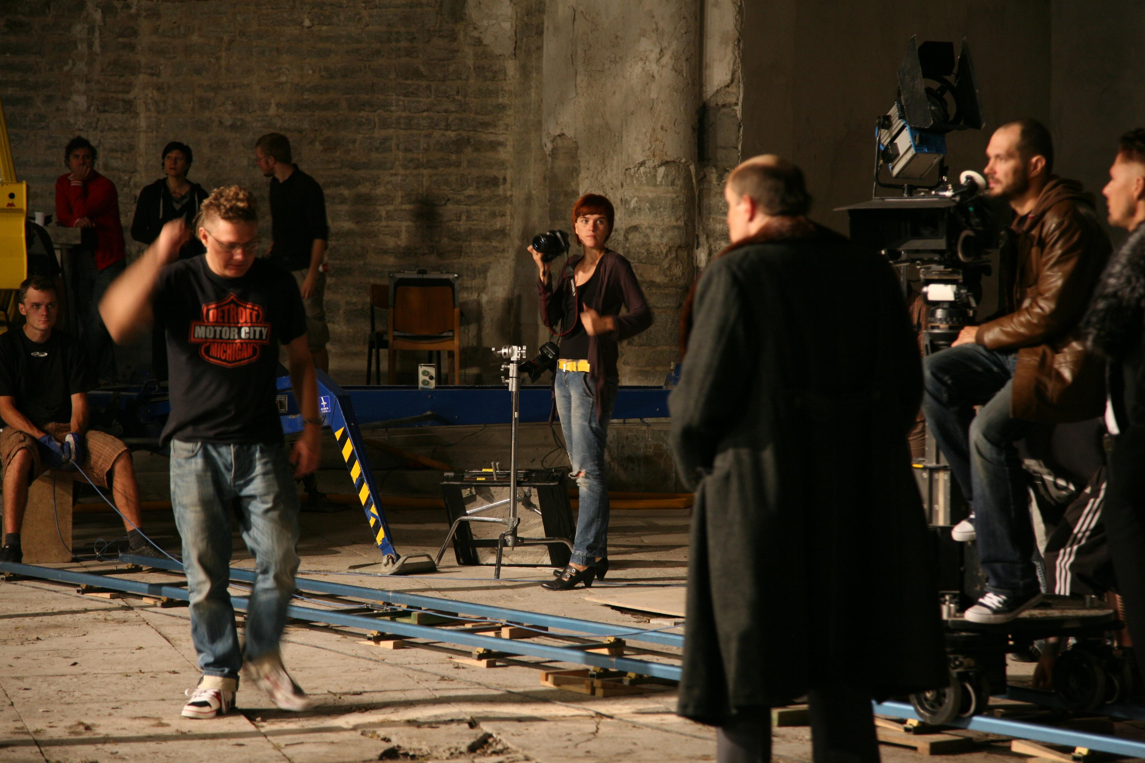 Filmivõtetel Narva Aleksandri kirikus - Foto Peeter Laurits - Homeless Bob Production