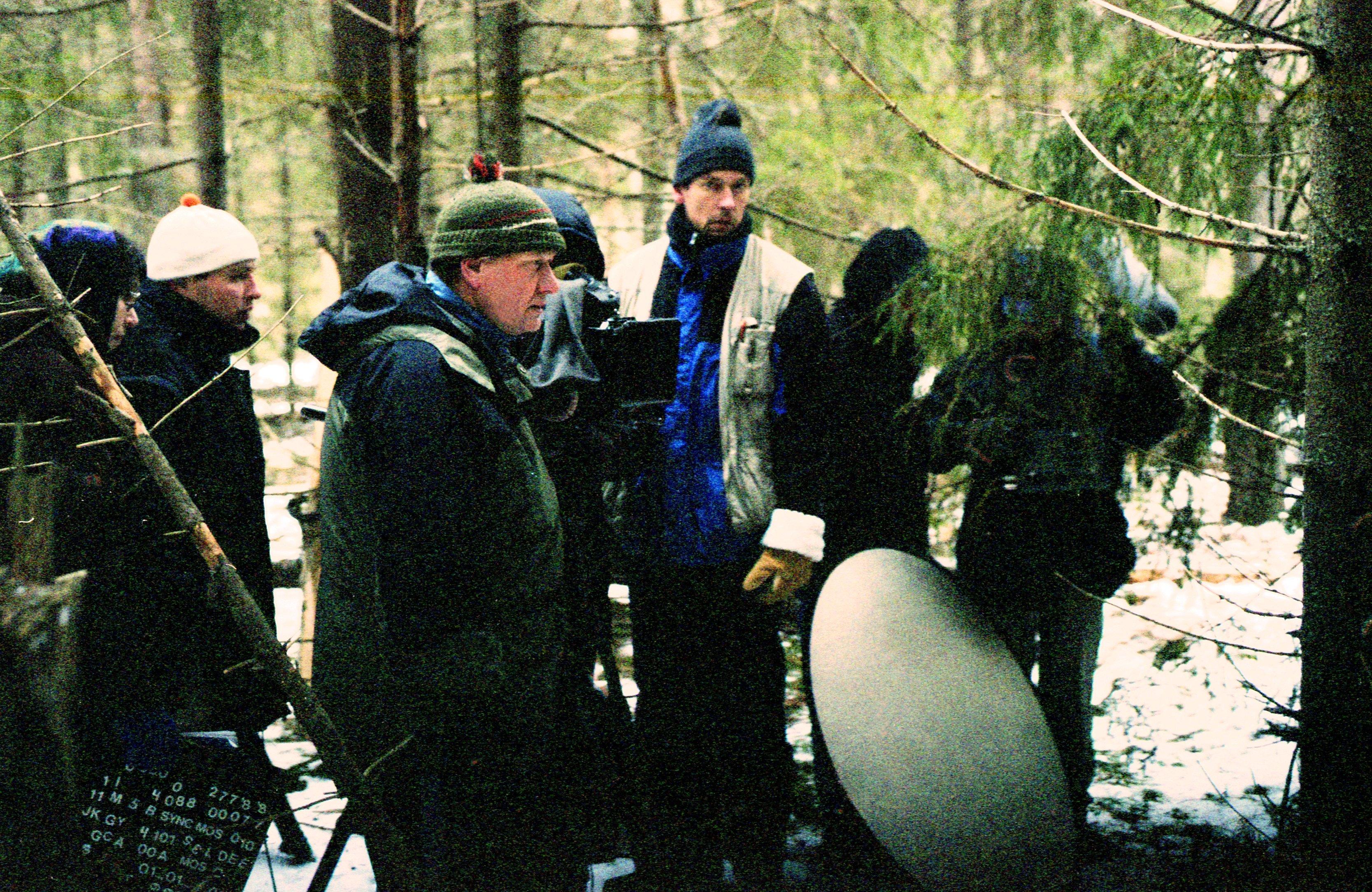 Filmivõtted Eestis, Kõrvemaal. Esiplaanil režissöör Arvo Iho.