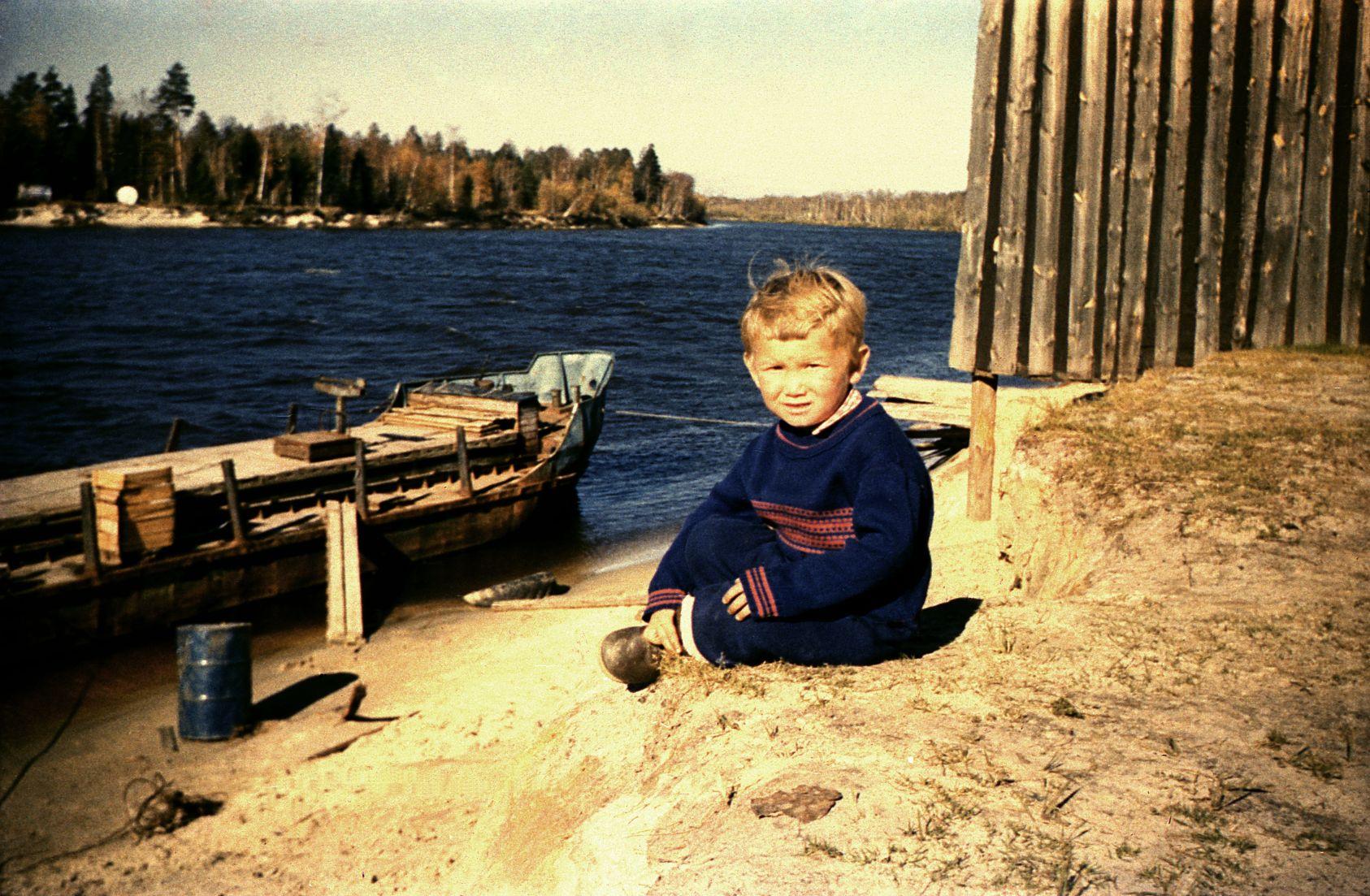 Filmigrupp Agani külas Siberis (1985) - Foto Ago Ruus