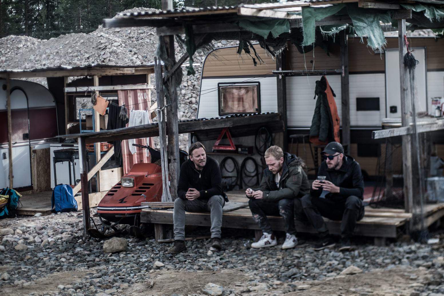 Mängufilm Viimased (2020) - Homeless Bob Production