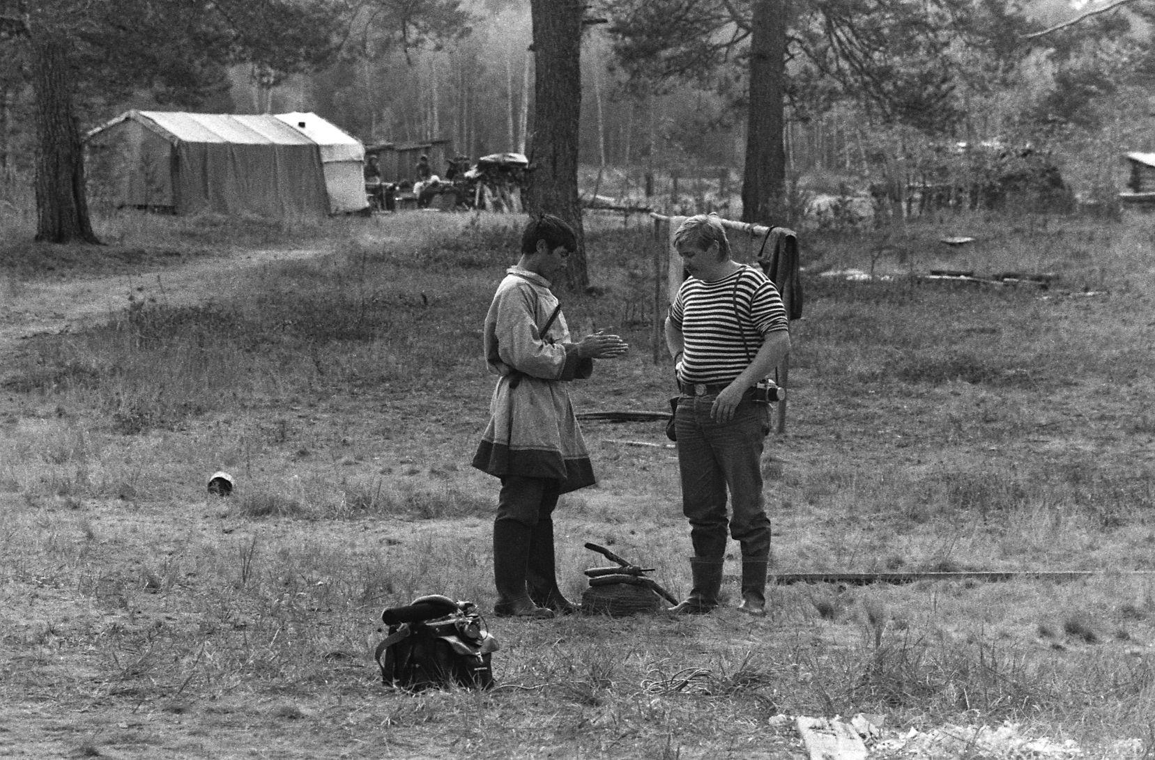 Tõltšinite juures (1988) - Foto Enn Säde