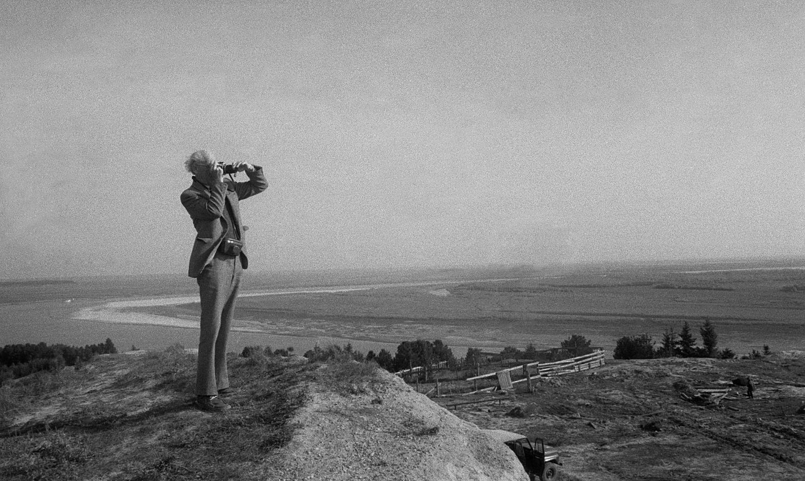 Filmivõtted Surgutis ja mäel (1985)