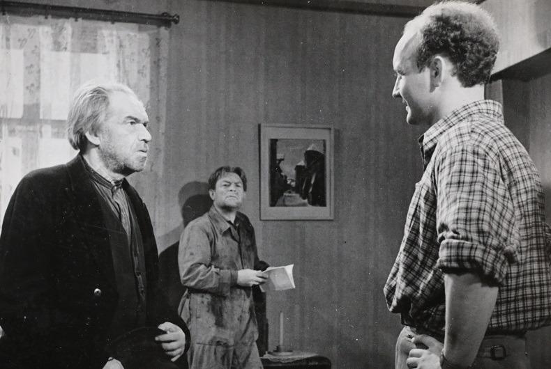 Kaarel Karm, Paul Ruubel ja Mati Klooren mängufilmis „Jäljed“ (1963) – Perekond Järveti kogu