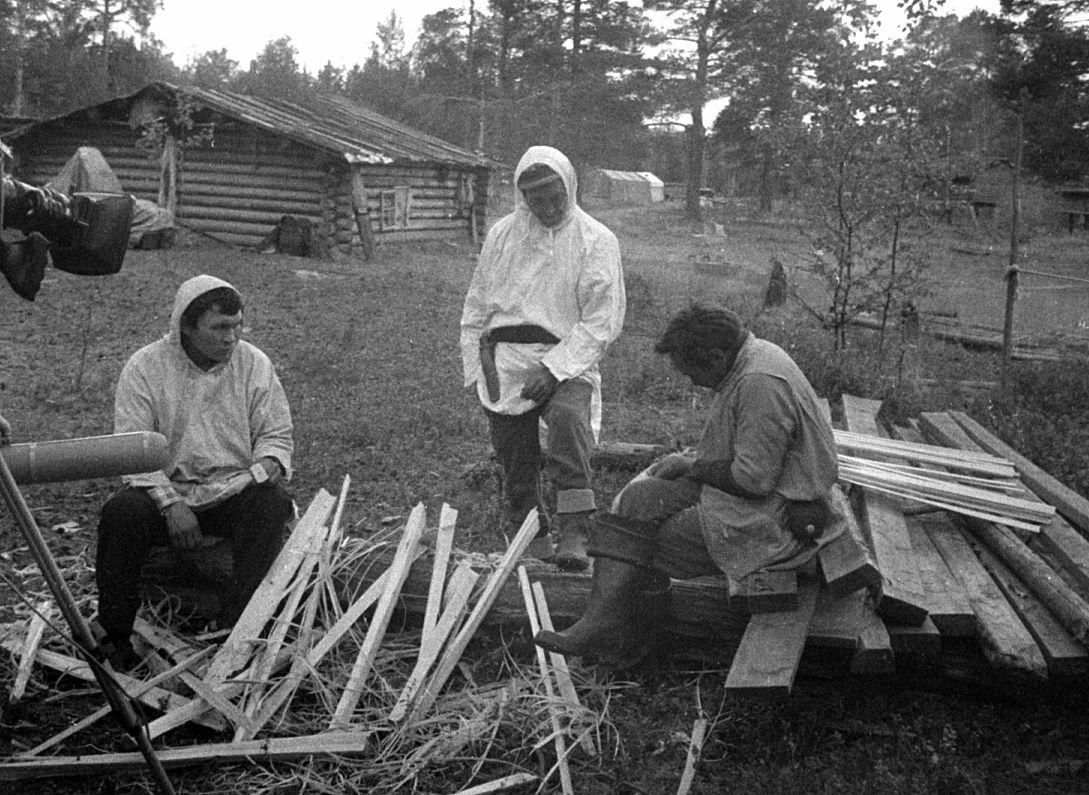 Karu maja ehitamine - Foto Maie Jõgi