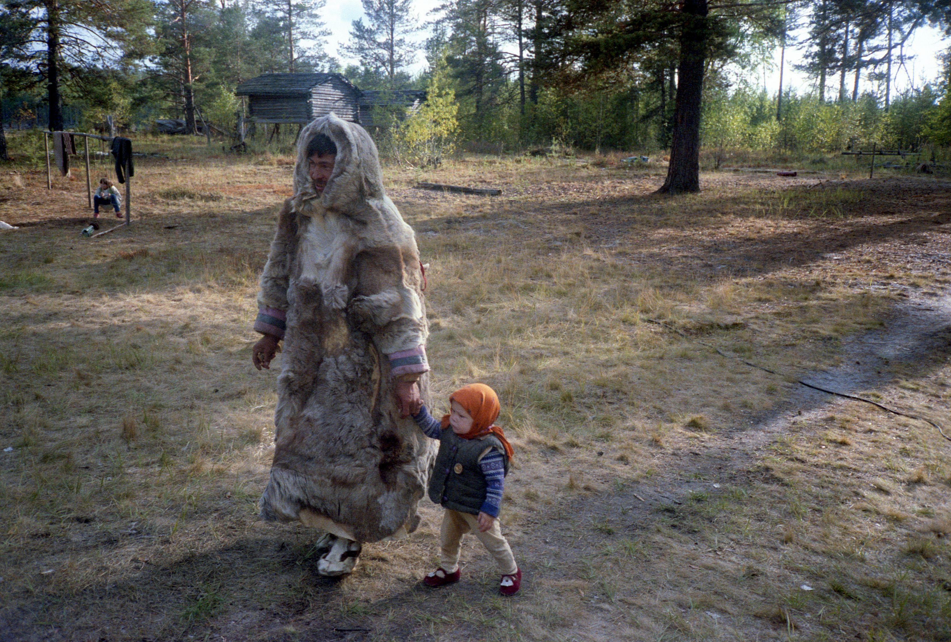 Hantide karupeiede rituaali filmimine - Foto Reet Sokmann