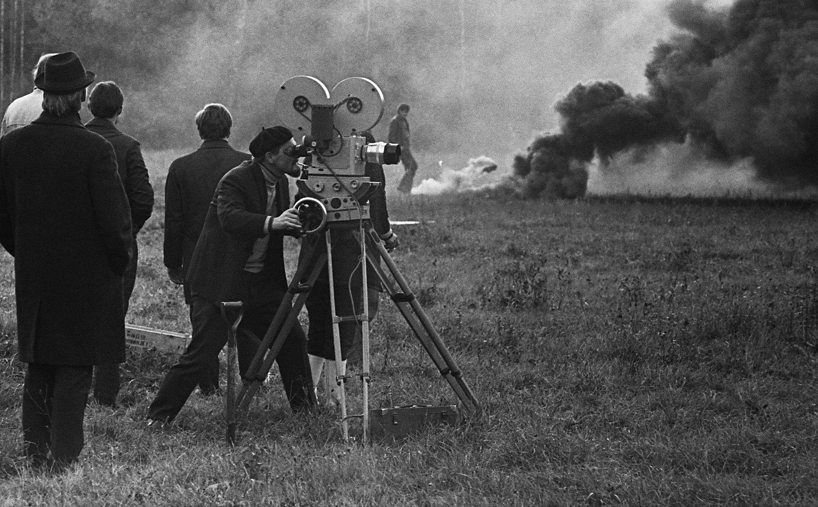 Mängufilm „Jüri Rumm“ (1994) - Kostüümikunstnik Tuulikki Tolli  - Foto Ago Ruus - Mare Raidma kogu

