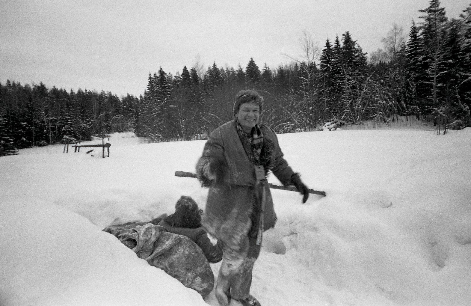 Lumes müravad Arvo Iho ja Eha Meier.
